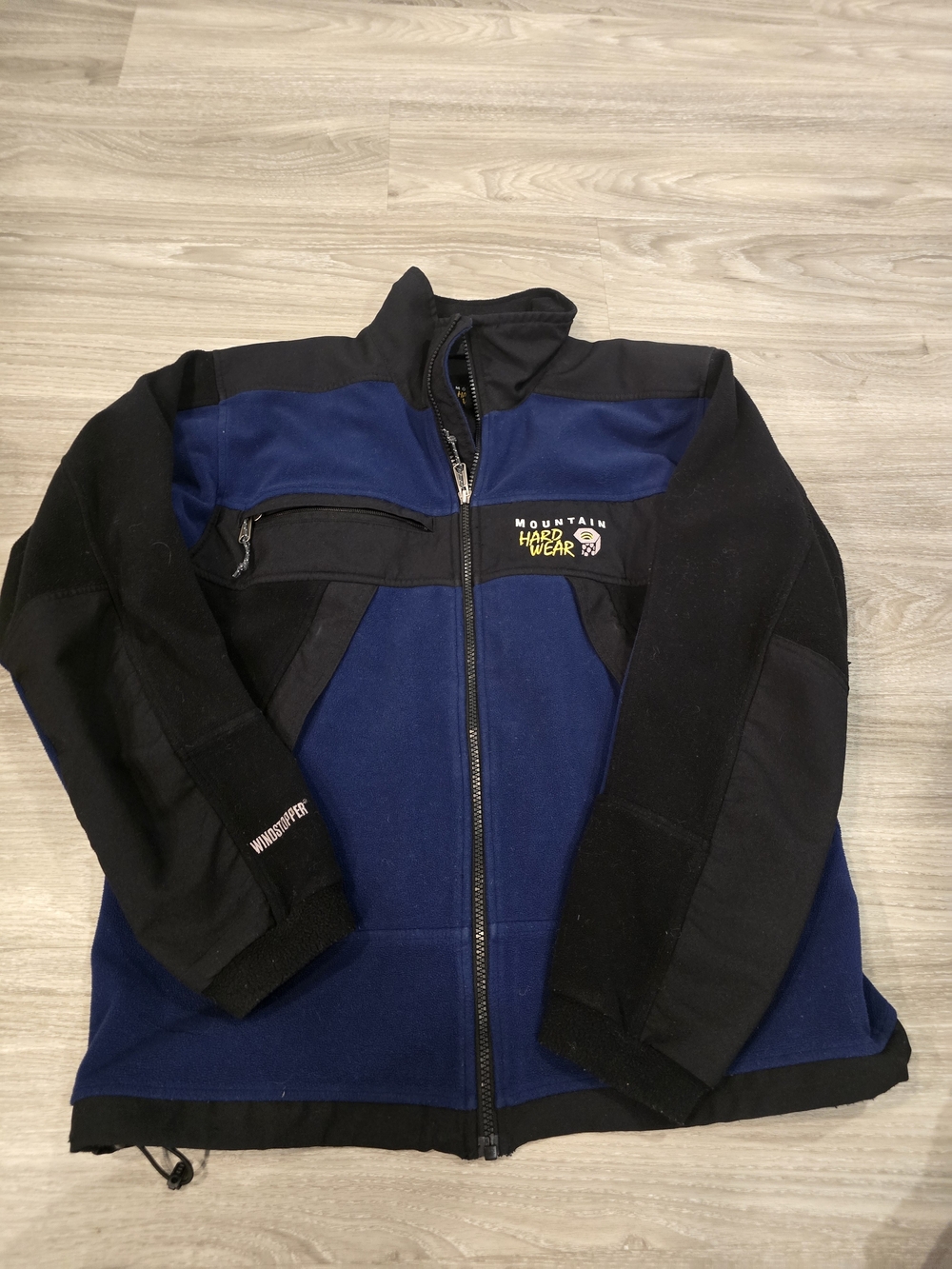 Mountain Hardwear Blue and Black Performance Fleece Jacket